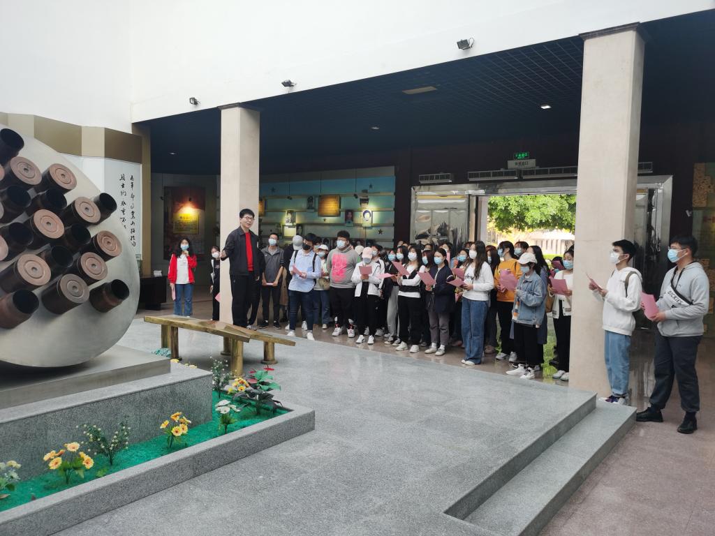 2151d15ece87db6c4fe1761d39725f0.jpg undefined