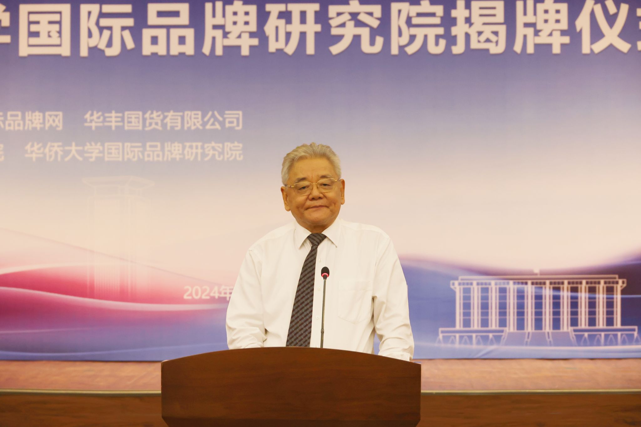 e5e4185b-69c8-40fe-942e-f1a6657301f7.JPG e5e4185b-69c8-40fe-942e-f1a6657301f7.JPG