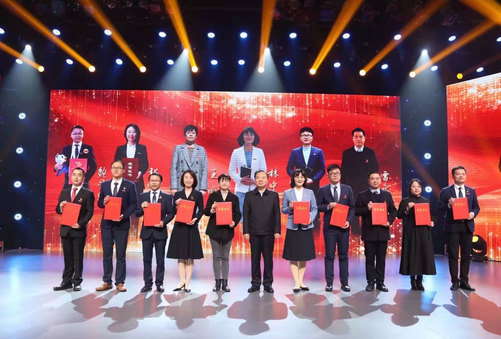 微信图片_20211227174141.jpg 微信图片_20211227174141.jpg