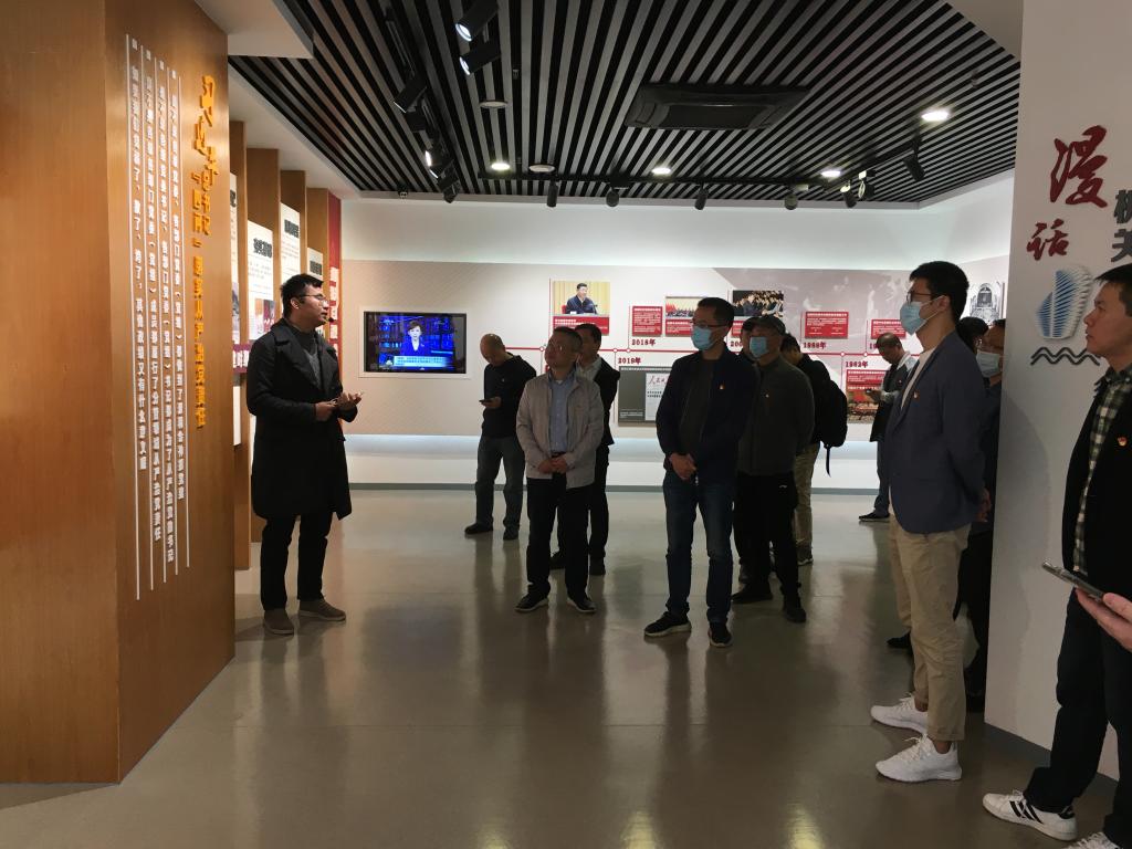 参观泉州市机关党建体验馆 (2).JPG