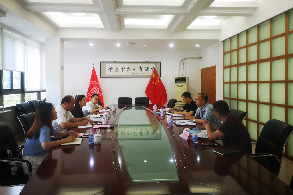 座谈现场.jpg