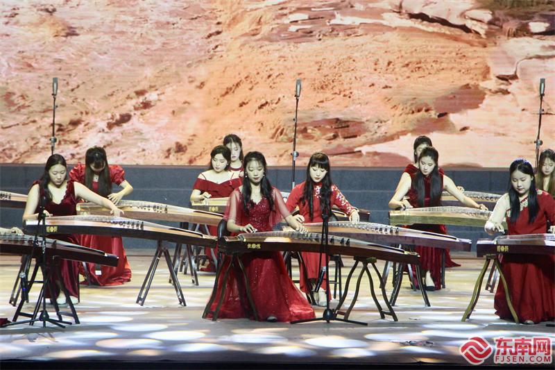 a6355e34-f93f-4f45-9994-5d3b9ab8a706_batchwm.jpg a6355e34-f93f-4f45-9994-5d3b9ab8a706_batchwm.jpg