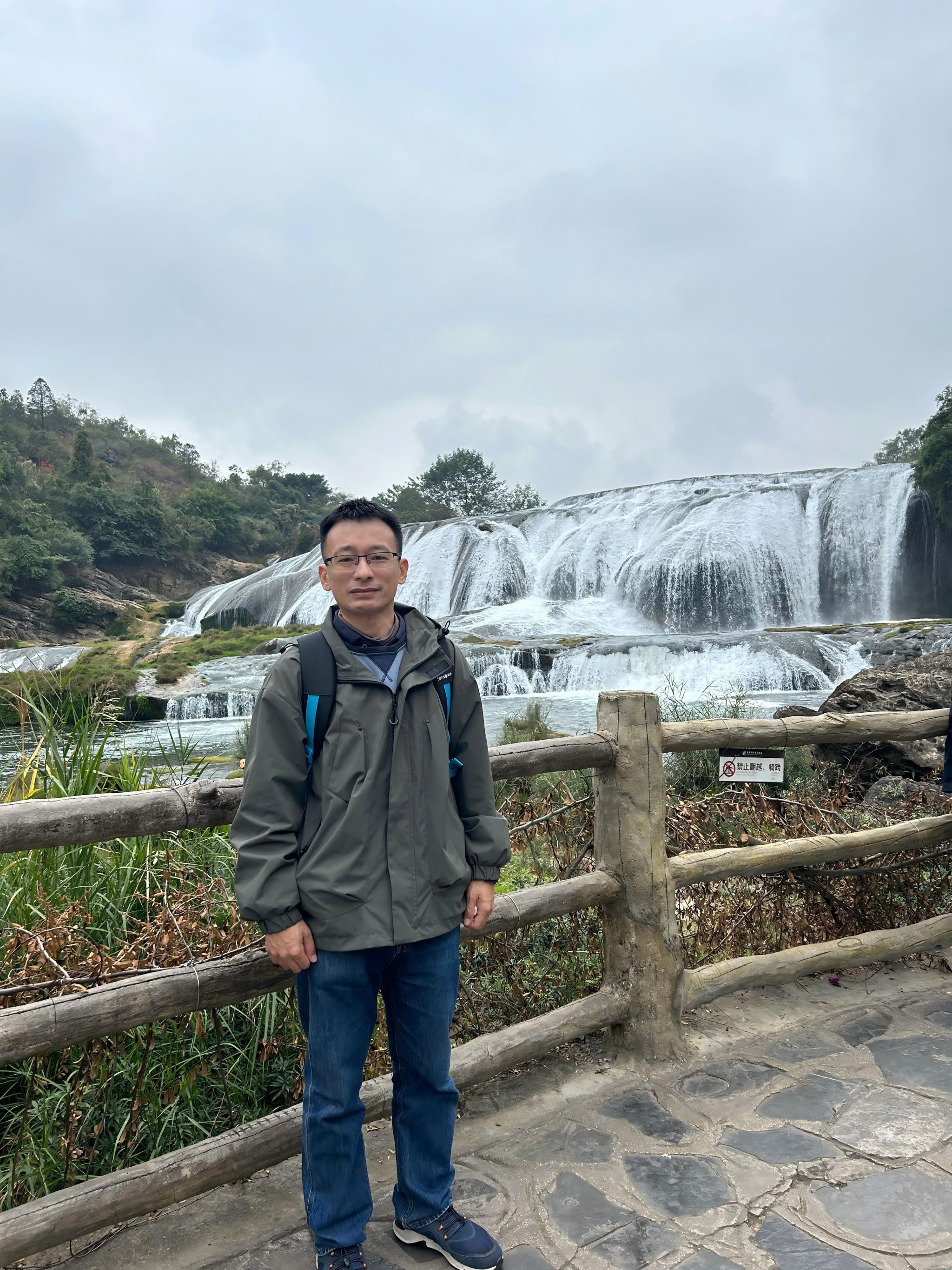 易立涛个人照jpg 易立涛个人照jpg
