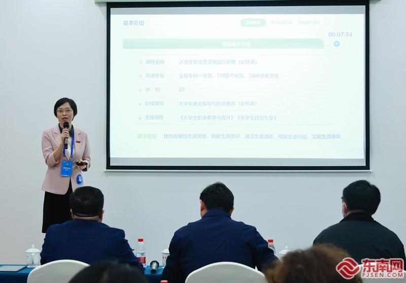 default.jpg default.jpg