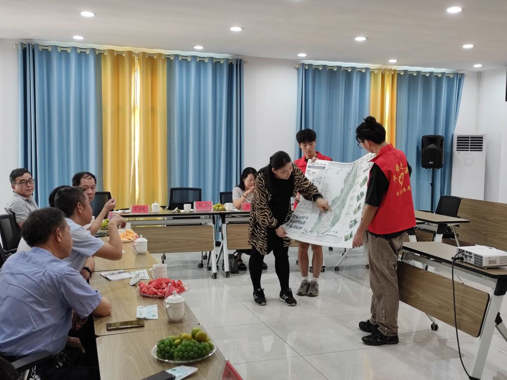 座谈会现场讲解设计方案2.jpg 座谈会现场讲解设计方案2.jpg