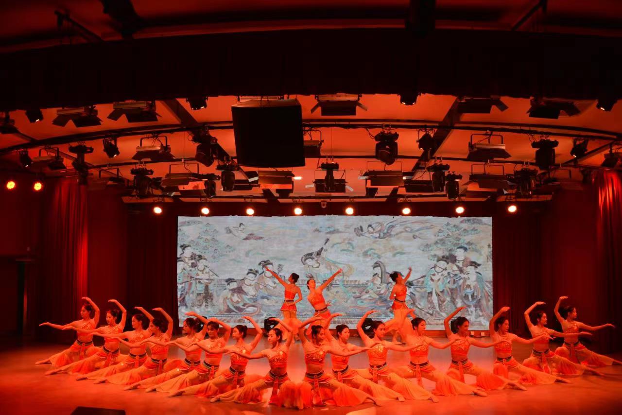 照片 (1).jpg 照片 (1).jpg