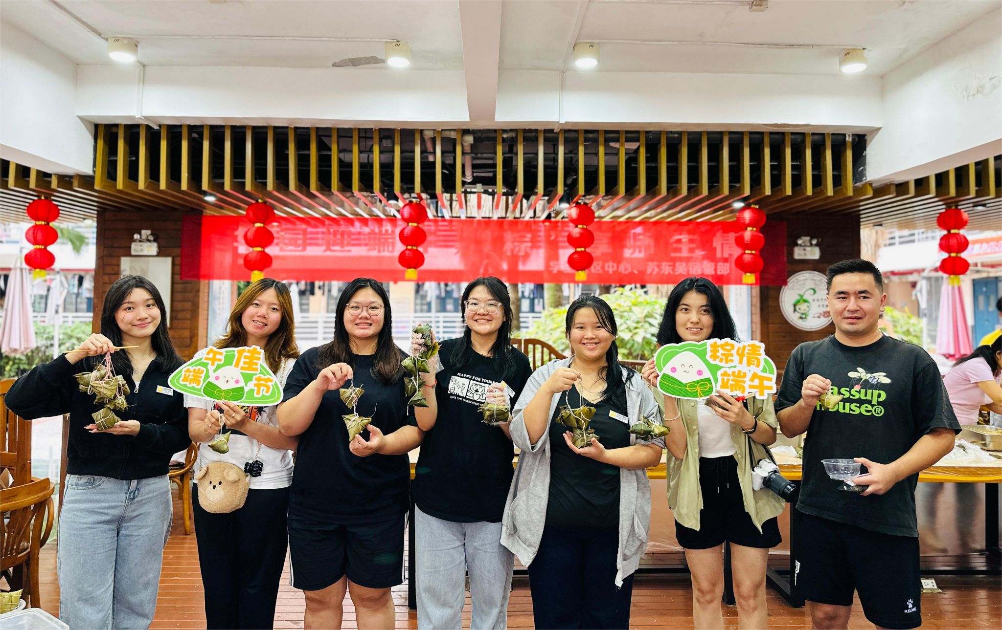 活动现场 (2).jpg