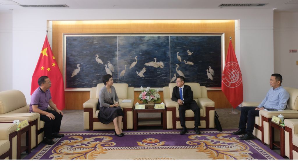 会见现场.jpg 会见现场.jpg