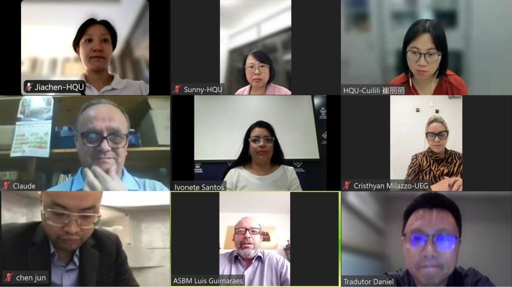 合影.jpg 合影.jpg